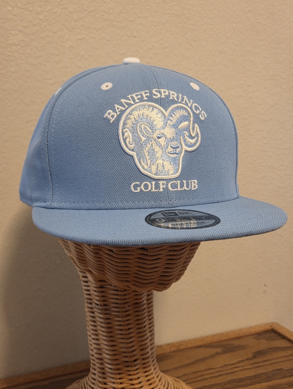 New Era 9FIFTY Snapback Hat Banff Springs Golf Club Ram Logo Light Blue M/L
